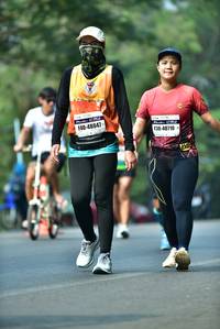 BIB: 48047, 40710
                            <button type="button" onclick="openModal(10122546)" class="btn btn-primary btn-sm float-right btn-popup" data-toggle="modal" data-target=".modal-high-quality">
                        <i class="fas fa-shopping-cart"></i> Add to Cart
                    </button>
                                            <button type="button" onclick="isThisMe(10122546, true)" class="btn btn-success btn-sm float-right btn-popup btn-isme hidden" data-toggle="tooltip" data-placement="bottom" title="นี่คือรูปของคุณใช่ไหม คลิกที่นี่เพื่อเอาเข้าอัลบั้ม">
                        <i class="fas fa-plus"></i> Add to album
                    </button>
                    <button type="button" onclick="isThisMe(10122546, false)" class="btn btn-warning btn-sm float-right btn-popup btn-isnotme hidden">
                        <i class="fas fa-ban"></i> Remove from album
                    </button>